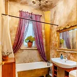 아파트 Interesting Design Great Location Dobra Street 바르샤바