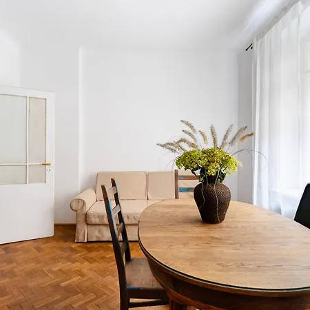 Διαμέρισμα Interesting Design Great Location Free Parking