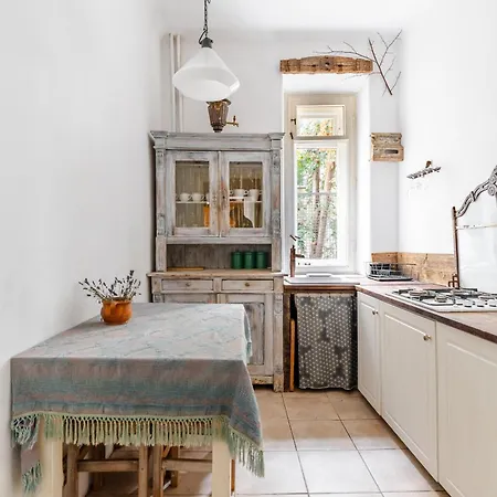 Interesting Design Great Location Free Parking ワルシャワ