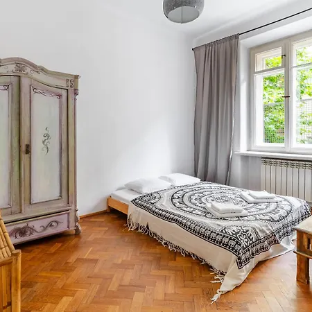Interesting Design Great Location Free Parking * Varsovia